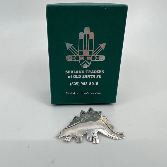 Vintage Sterling Silver Stegosaurus Dinosaur Pin/Brooch - Picture 8 of 9